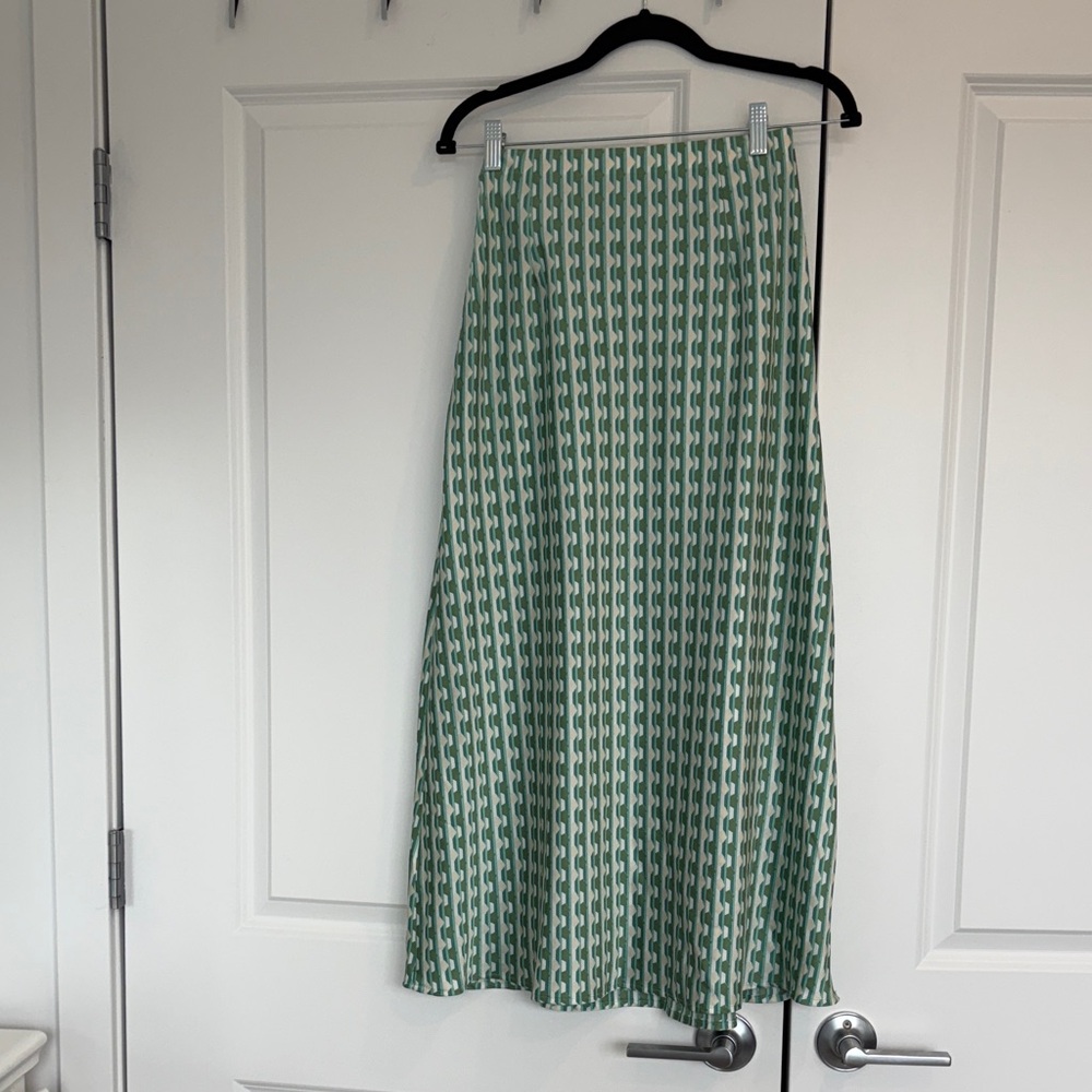 Pattern maxi slip skirt
